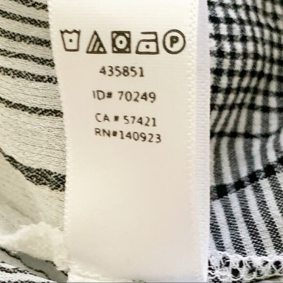 Ann Taylor LOFT Top Blouse Plaid Lace Off-The-Shoulder Top Blouse Size Medium - Picture 6 of 12